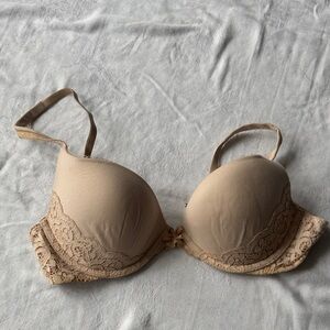 Elegant Lace Trimmed Bra in Tan